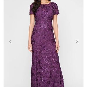 Alex Evenings Purple Eggplant size 16P New with Tags full length formal
